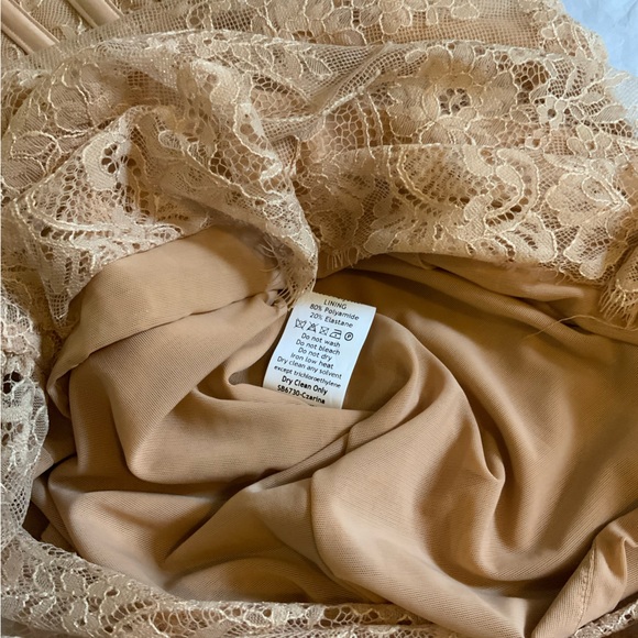 HOUSE OF CB ‘ Czarina’ Beige Mini Strapless Lace dress - Picture 4 of 5